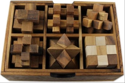 Game Nights Elevated: The Beauty of Wooden Games in Home Entertainment - NovoBam