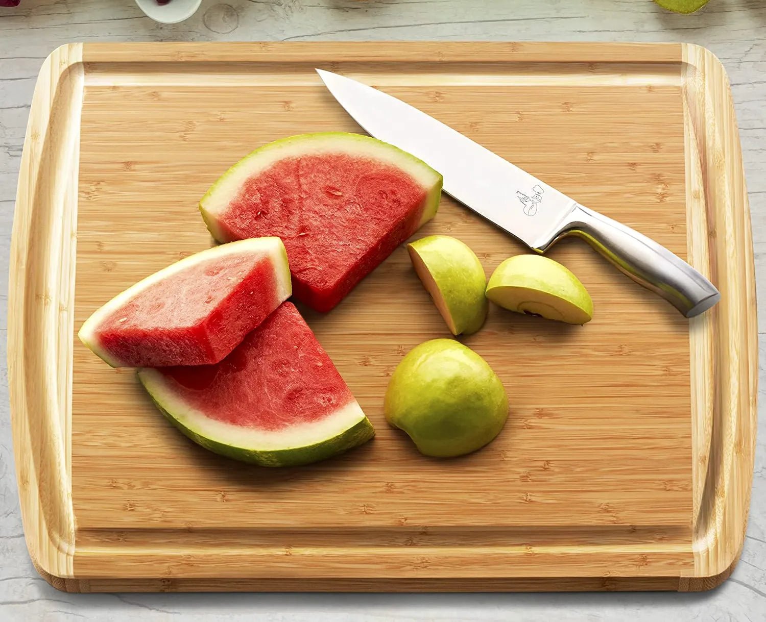 14.5"x11.5" Organic Bamboo Cutting Board - NovoBam